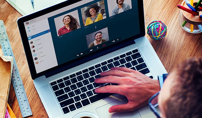 Zoom Meeting - phần mềm trực tuyến từ xa